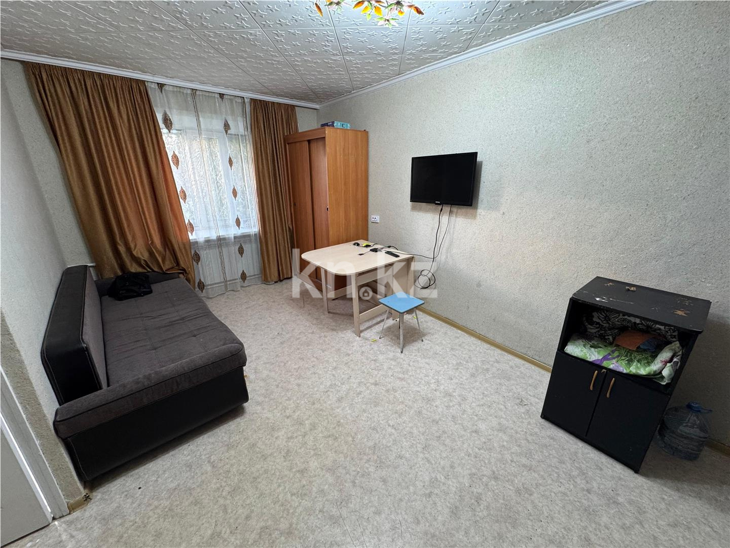Продажа 1-комнатной квартиры, 30 м², ул. Жекибаева, дом  136 - Продажа квартир в Караганде фото 1 из 4