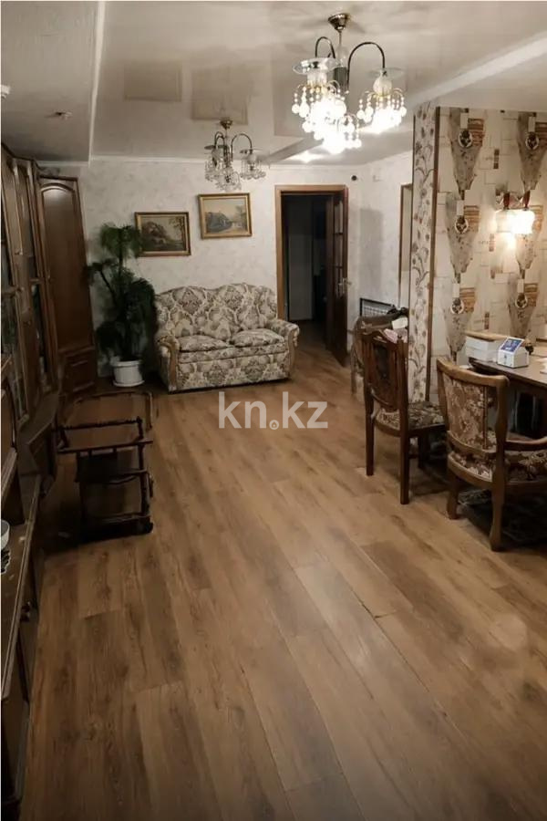 Продажа 3-комнатной квартиры, 83 м² в Караганде