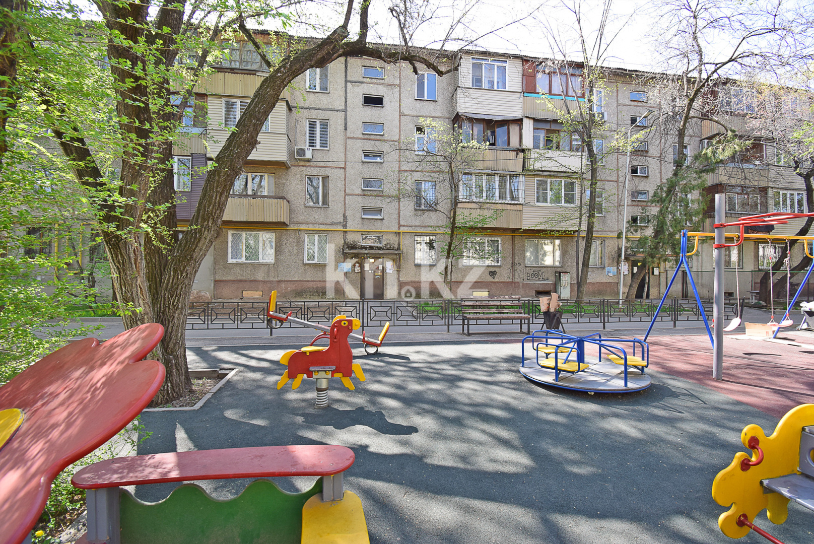 Продажа 3-комнатной квартиры, 61.9 м² - Продажа трехкомнатных квартир в Бостандыкском р-не Алматы - страница 13 фото 26 из 27