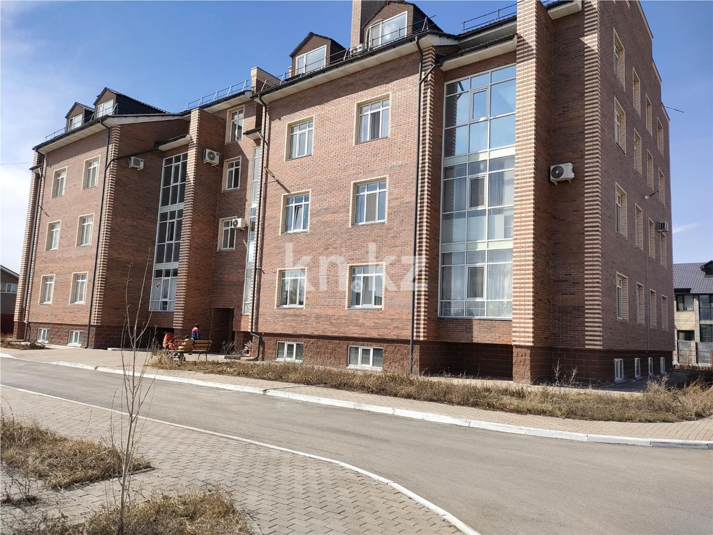 Продажа 4-комнатной квартиры, 124 м² - Продажа четырехкомнатных квартир в Караганде - страница 6 фото 15 из 15