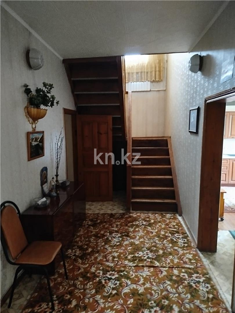 Продажа 5-комнатного дома, 248 м², ул. Электриков - Продажа домов, коттеджей в Темиртау фото 14 из 41