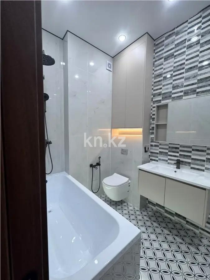 Продажа 3-комнатной квартиры, 63 м² в Алматы