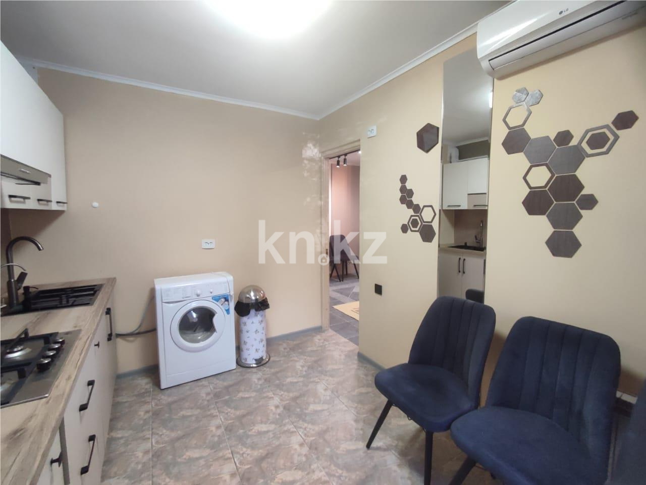 Продажа 2-комнатной квартиры, 41 м², ул. Алиханова - Продажа квартир в Караганде фото 9 из 11