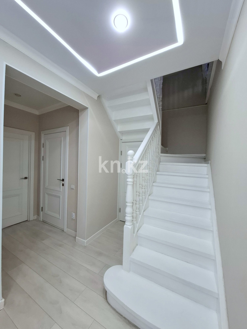 Продажа 5-комнатной квартиры, 160 м² - Продажа квартир в Алматы в Ауэзовском р-не фото 5 из 17