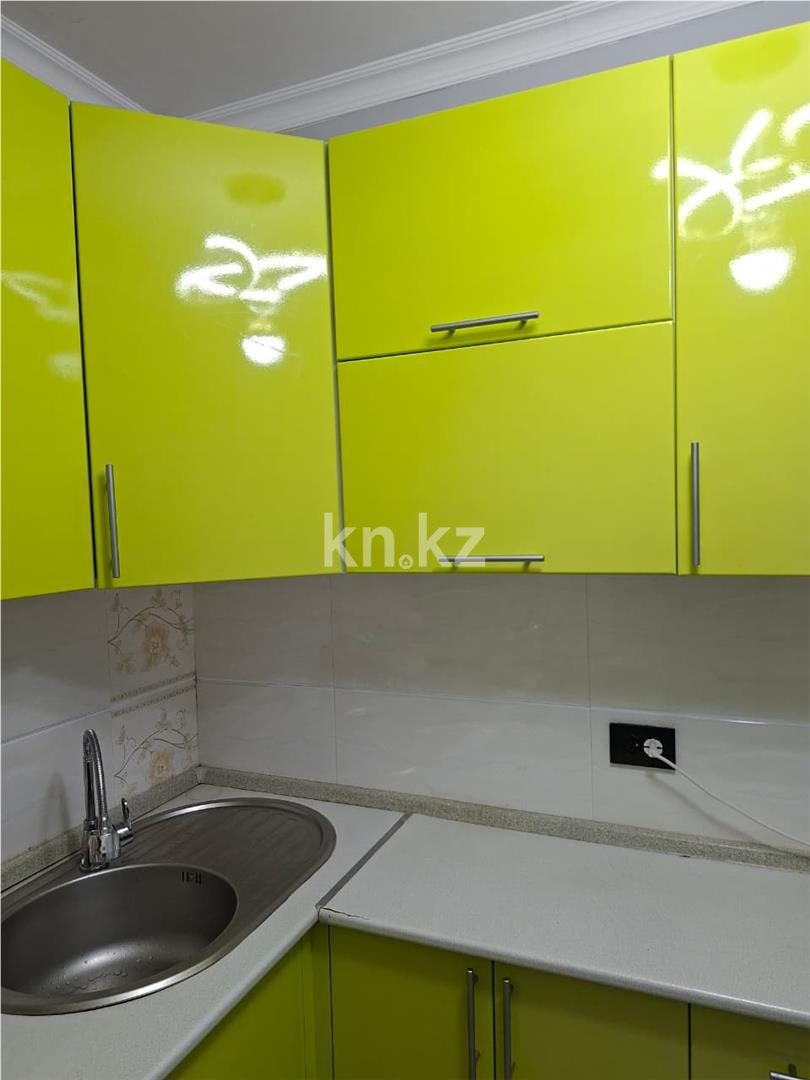 Продажа 3-комнатной квартиры, 59 м², пр. Строителей в Караганде - фото 9