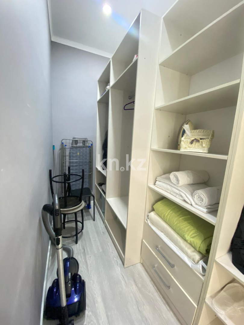 Продажа 2-комнатной квартиры, 44 м², пр. Шахтеров, дом  52б - Продажа квартир в Караганде с фото фото 9 из 16