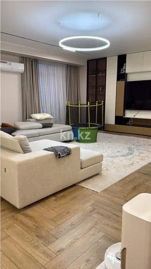 Продажа 4-комнатной квартиры, 160 м² - Продажа квартир в новостройках Астаны - страница 8 фото 1 из 4