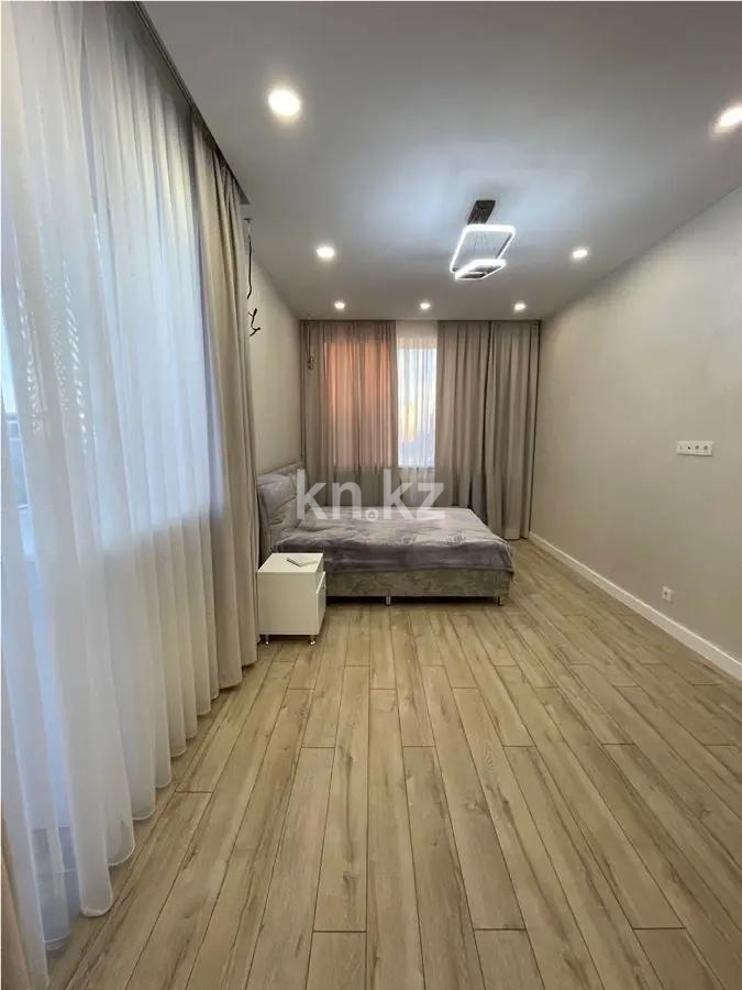 Продажа 2-комнатной квартиры, 56 м², пр. Бухар-жырау, дом  46 в Караганде - фото 2