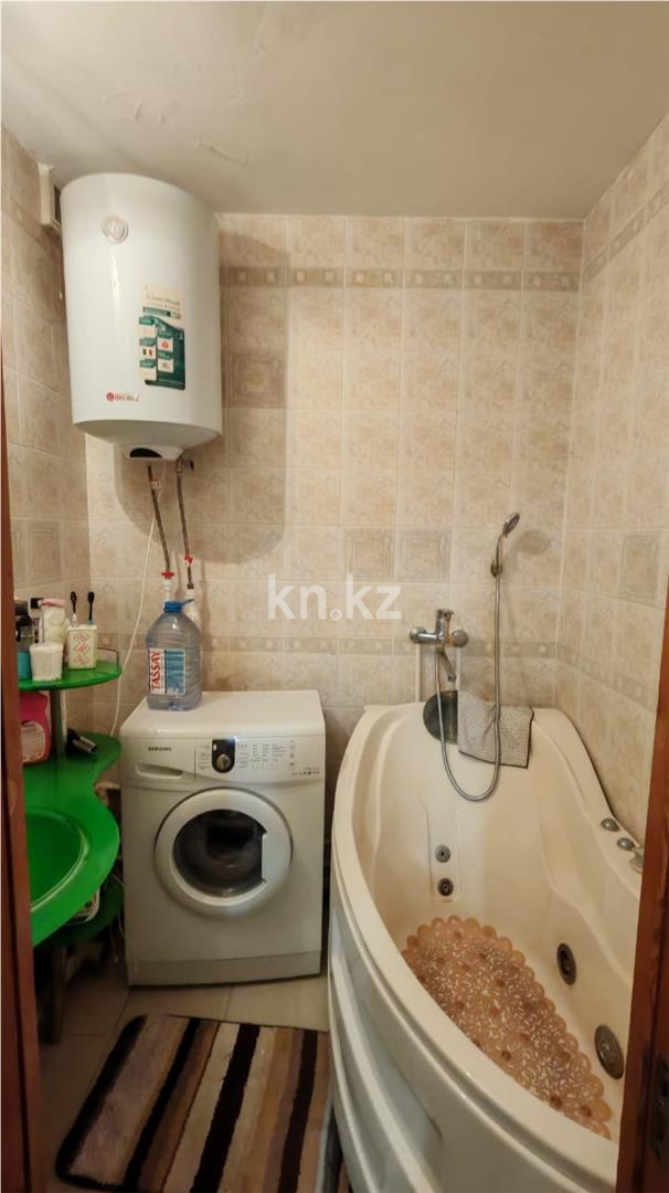 Продажа 4-комнатной квартиры, 75 м², мкр-н Степной-4 - Продажа квартир в Караганде фото 24 из 32