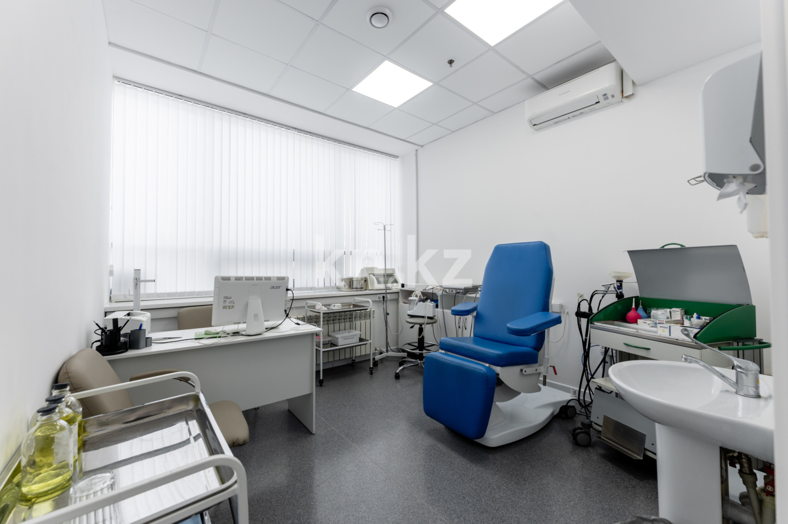 Продажа помещения, 245.5 м² - Продажа офисных и торговых помещений в Астане фото 3 из 28