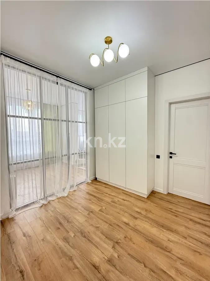 Продажа 2-комнатной квартиры, 42 м², ул. Е-36 в Астане - фото 2