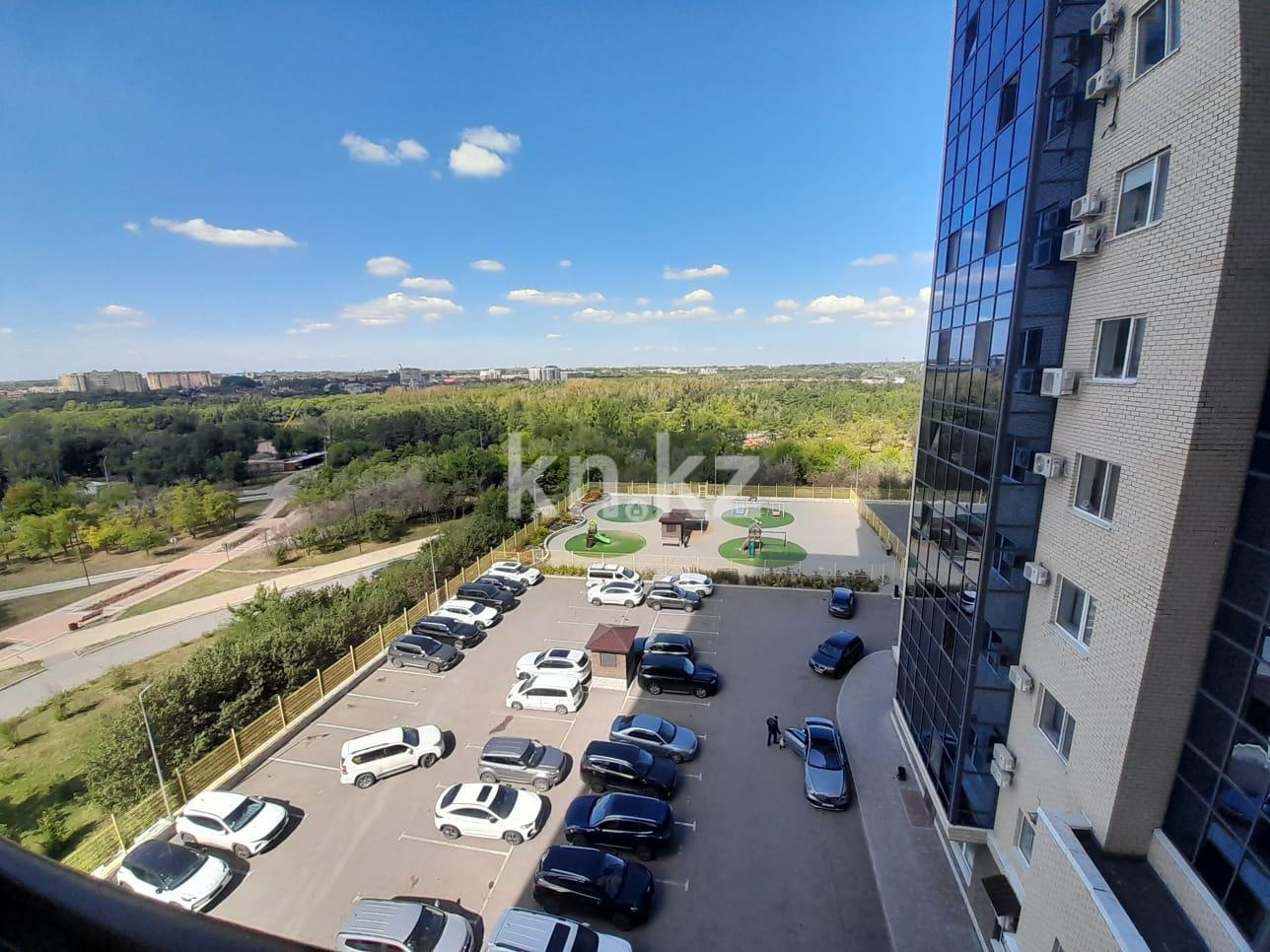 Продажа 3-комнатной квартиры, 84 м², ул. Ержанова, дом  34/1 - Продажа квартир в Караганде фото 5 из 17
