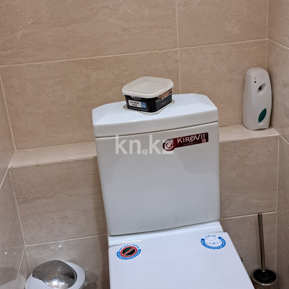 Продажа 6-комнатного дома, 308 м², ул. Жанибекова, дом  140/3 - Продажа домов и коттеджей в Караганде фото 20 из 27