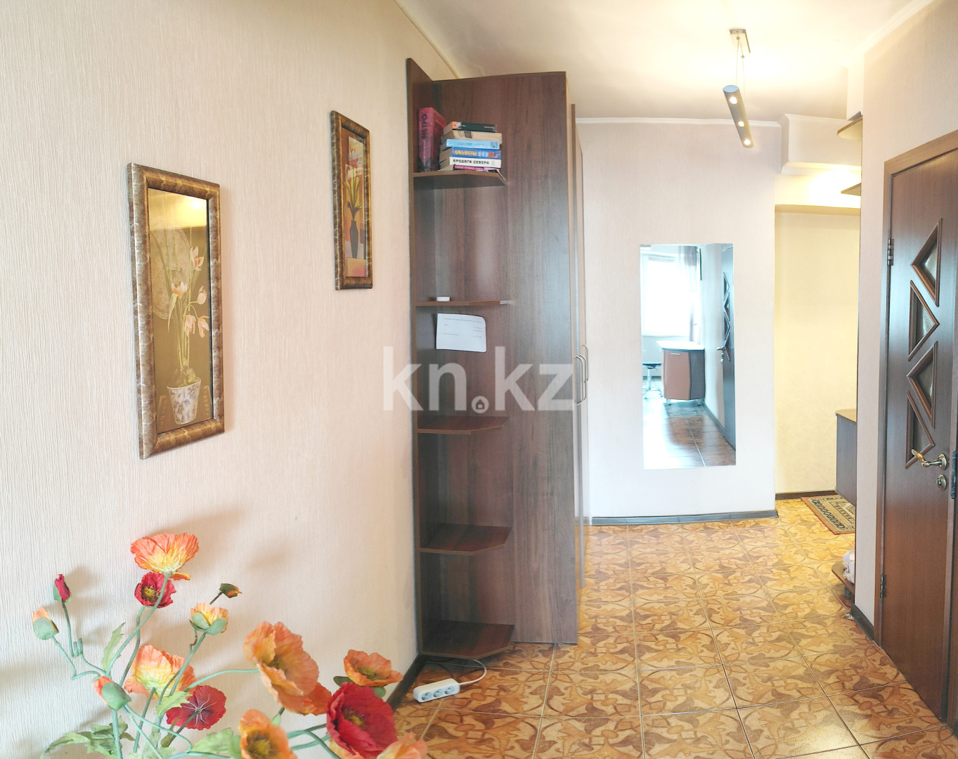 Аренда 1-комнатной квартиры посуточно, 50 м², мкр-н Самал-1, дом  31 - ул. Жолдасбекова в Алматы - фото 9