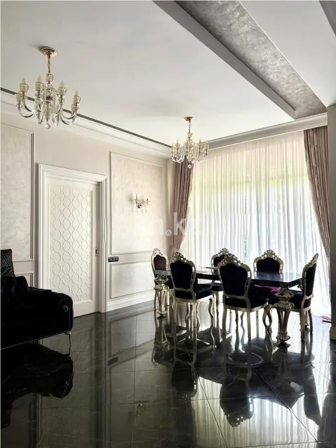 Продажа 4-комнатной квартиры, 180 м² - Продажа четырехкомнатных квартир в Казахстане фото 1 из 4