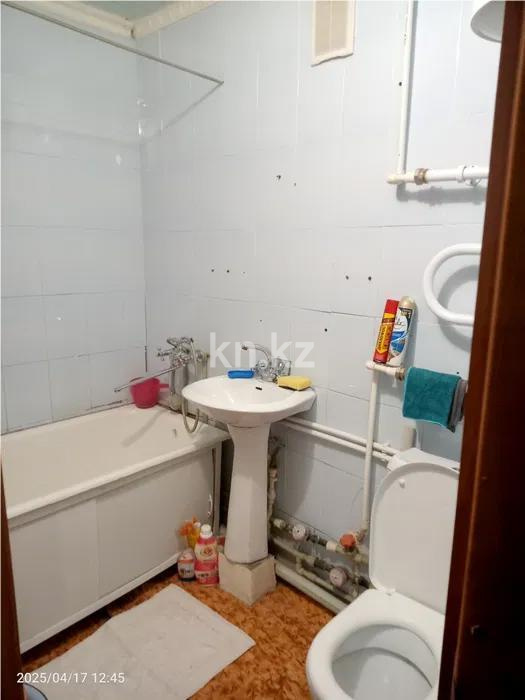 Продажа 3-комнатной квартиры, 56 м², ул. Абая - Продажа квартир в Темиртау фото 1 из 9