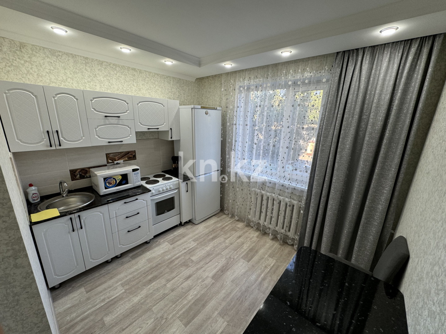 Аренда 1-комнатной квартиры посуточно, 36 м², Кривенко, дом  81 - Аренда жилой и коммерческой недвижимости в Павлодаре фото 1 из 6