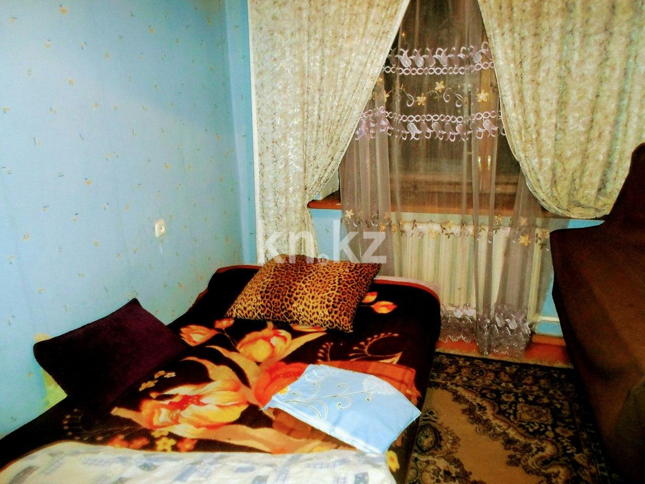 Аренда 3-комнатной квартиры посуточно, 46 м², пр. Назарбаева, дом  191/1 - Продажа квартир в Уральске фото 5 из 7