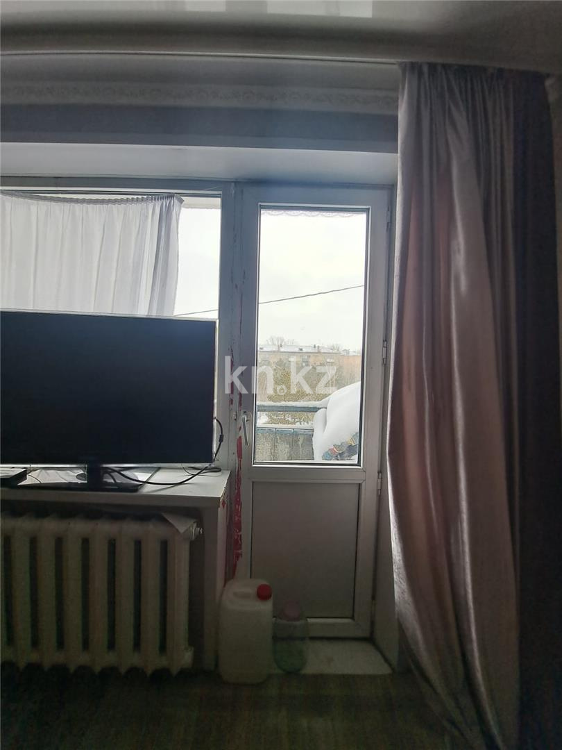 Продажа 2-комнатной квартиры, 43 м², мкр-н 17 в Караганде - фото 10