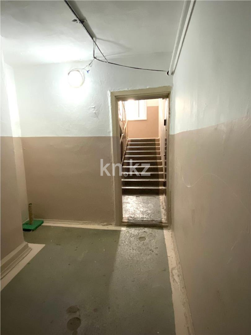 Продажа 3-комнатной квартиры, 62 м² - Продажа квартир в Караганде в Майкудуке - страница 19 фото 8 из 12