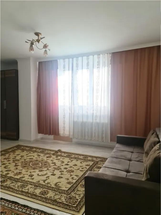 Продажа 1-комнатной квартиры, 46 м², пр. Кошкарбаева, дом  46/2 - Продажа квартир в Астане фото 1 из 3