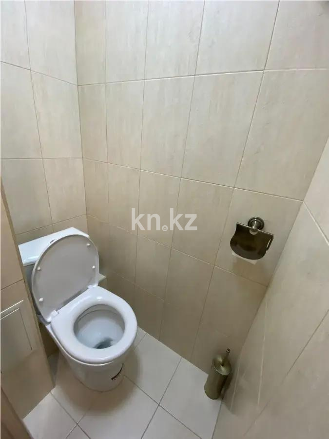 Продажа 2-комнатной квартиры, 50.6 м², мкр-н Аксай-4, дом  73 в Алматы - фото 5