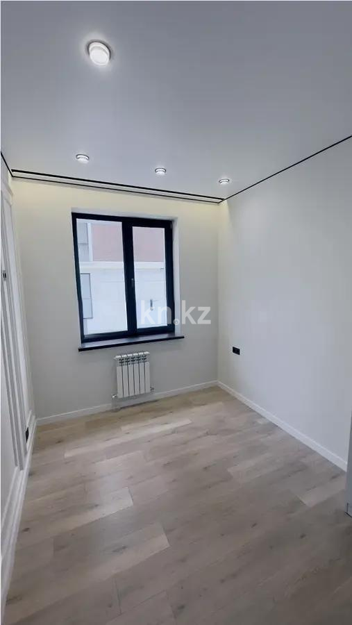 Продажа 3-комнатной квартиры, 58 м², мкр. Нуркент, дом  9/9 в Алматы - фото 2