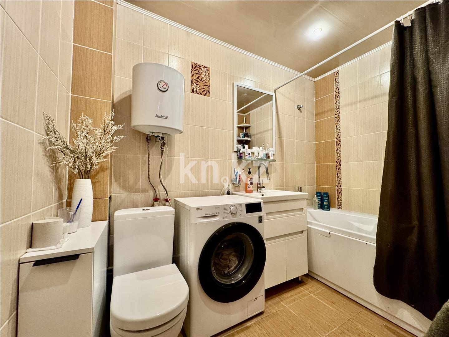 Продажа 3-комнатной квартиры, 65 м², ул. Крылова, дом  38 - Продажа квартир в Караганде фото 8 из 15