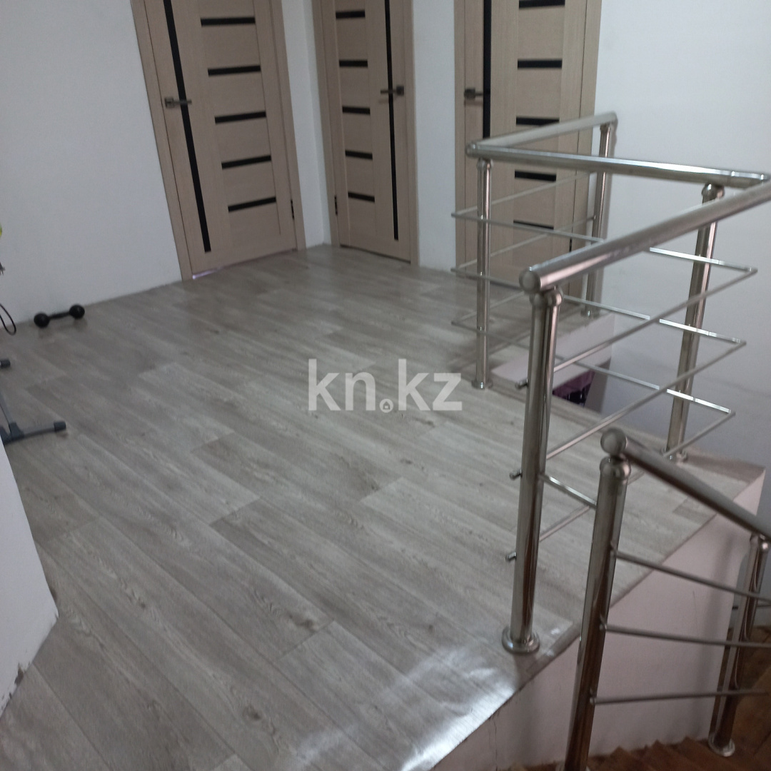 Продажа 5-комнатного дома, 150 м², ул. Коммуны - Продажа домов и коттеджей в Караганде без посредников фото 4 из 24