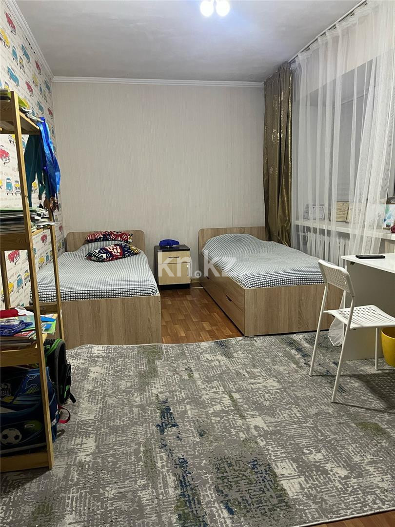 Продажа 3-комнатной квартиры, 60 м², ул. Пичугина в Караганде - фото 7