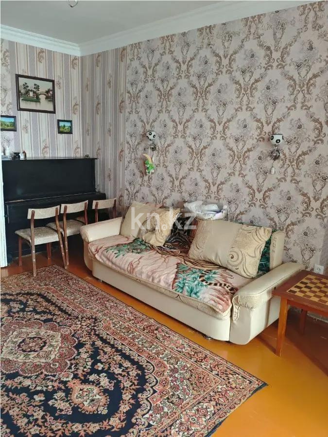 Продажа 3-комнатной квартиры, 80 м², ул. Ауэзова, дом  17а - Продажа и аренда недвижимости в Абае фото 2 из 8