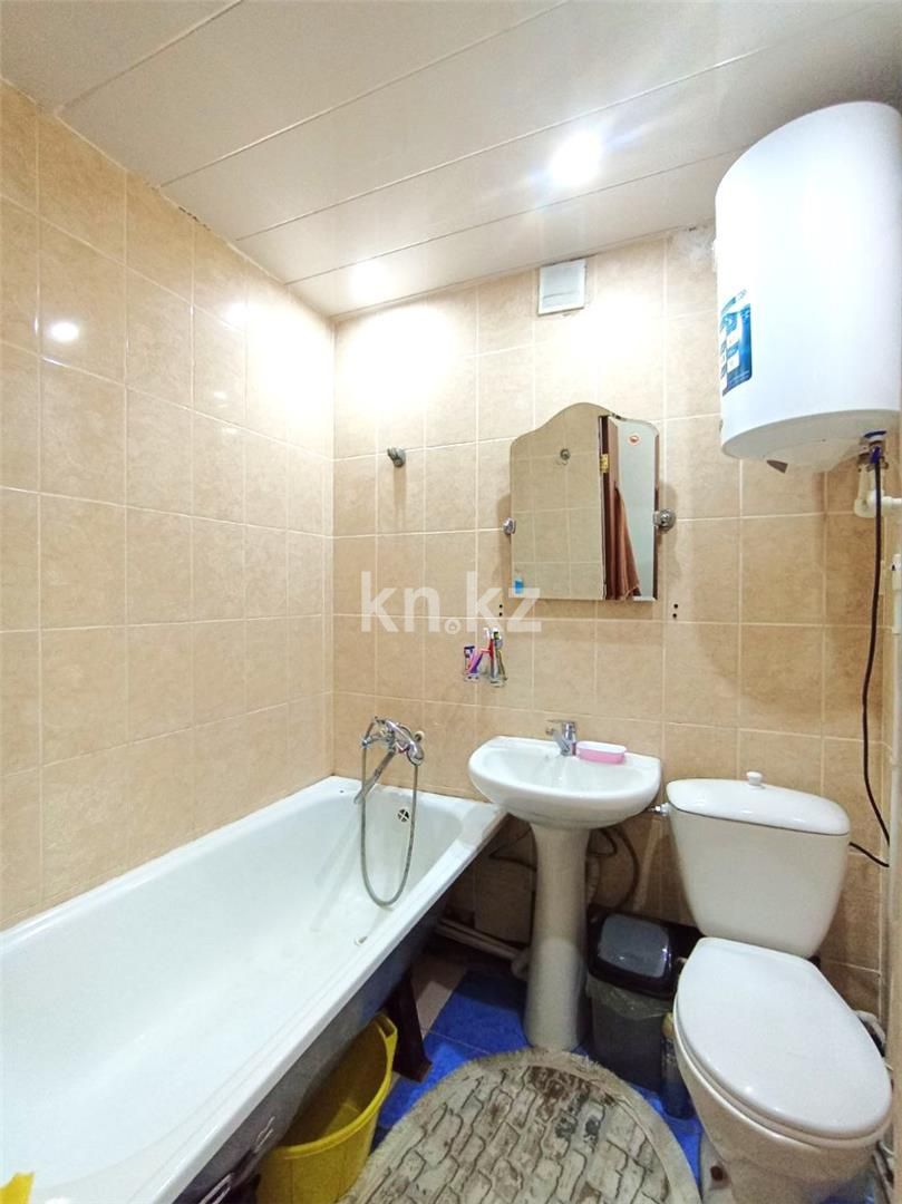 Продажа 1-комнатной квартиры, 27 м², мкр-н 6, дом  5 - Продажа  однокомнатных квартир в Караганде фото 5 из 6