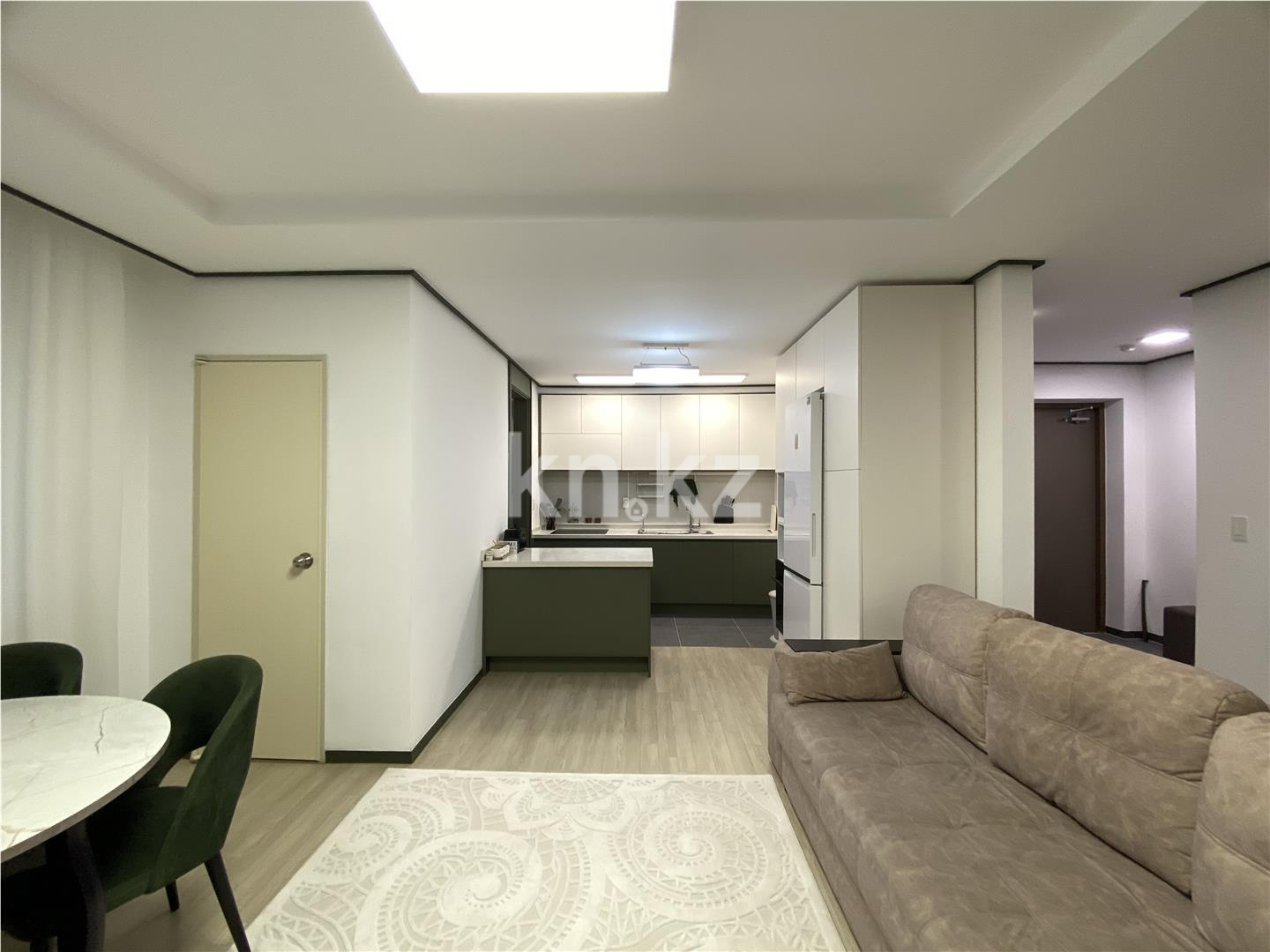 Продажа 3-комнатной квартиры, 90 м², ул. Бухар жырау в Астане - фото 4