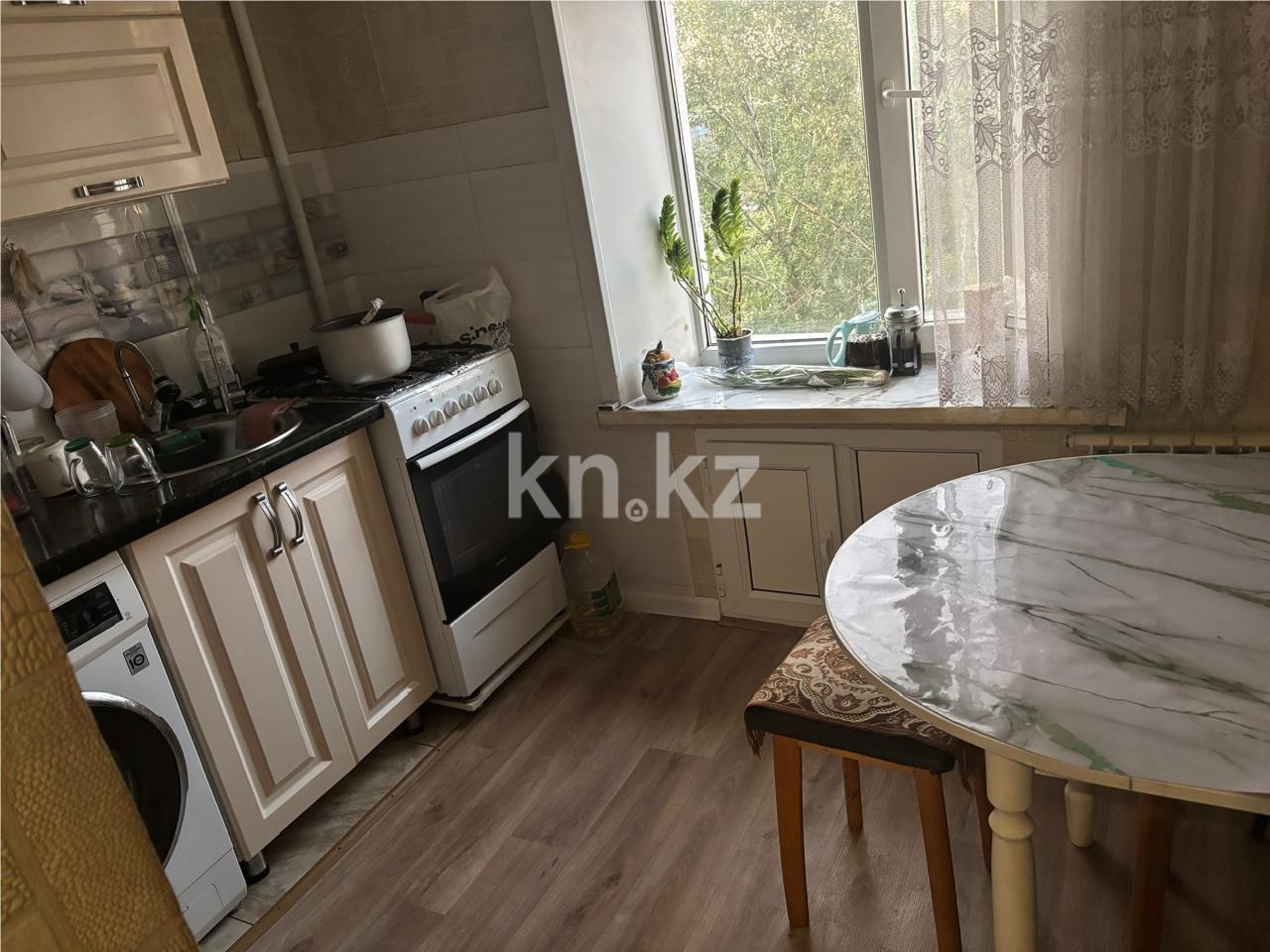 Продажа 4-комнатной квартиры, 72 м² в Караганде - фото 2