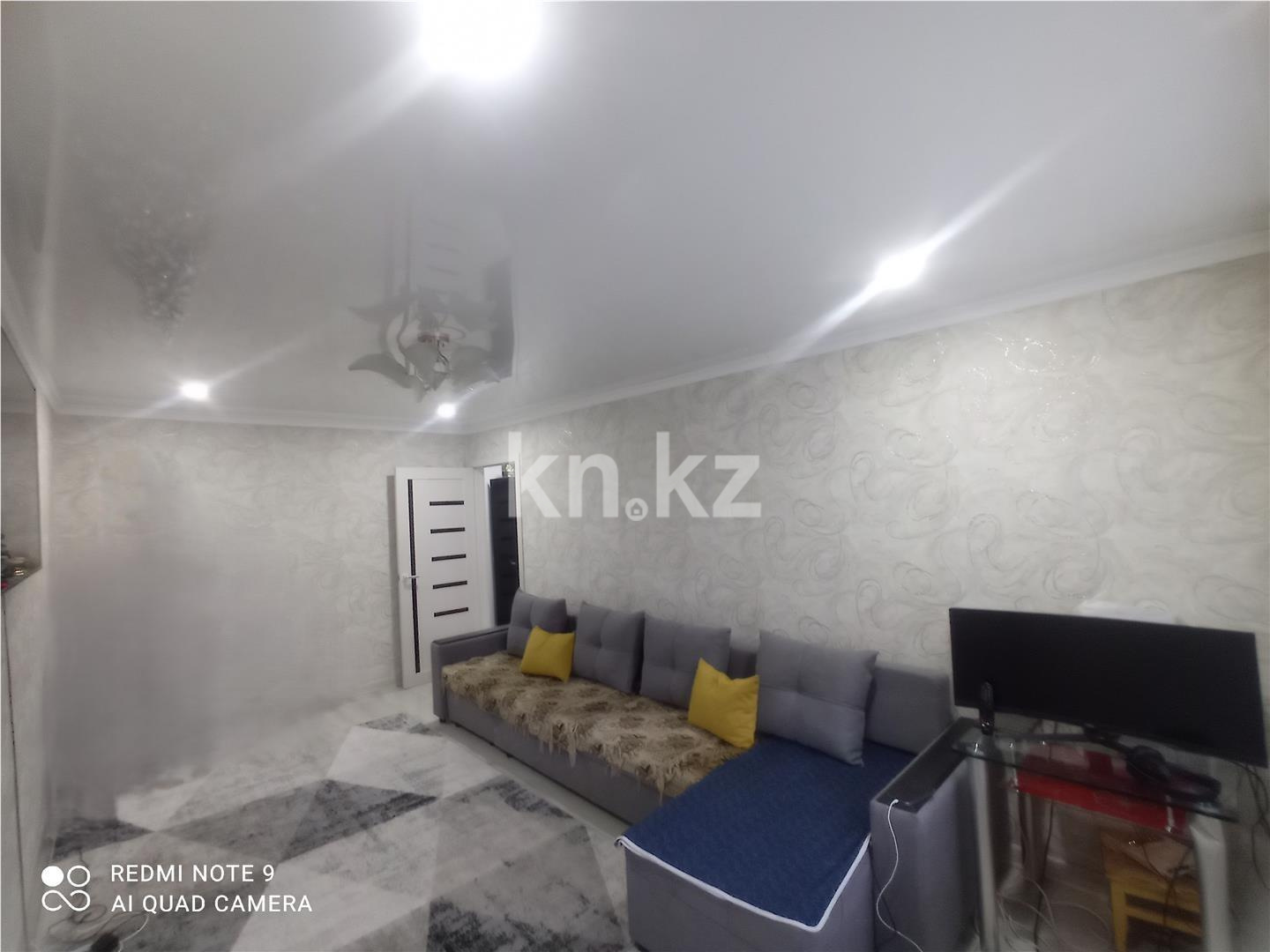 Продажа 3-комнатной квартиры, 62 м², мкр-н 17 в Караганде - фото 5
