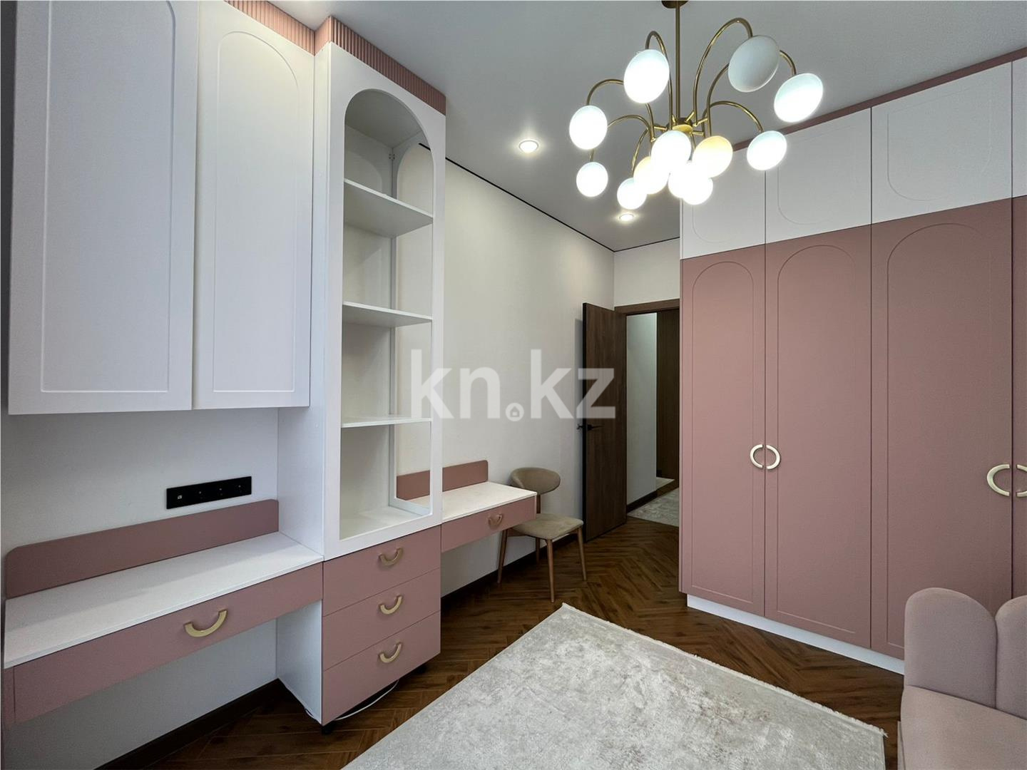 Продажа 3-комнатной квартиры, 69.2 м² в Астане - фото 4