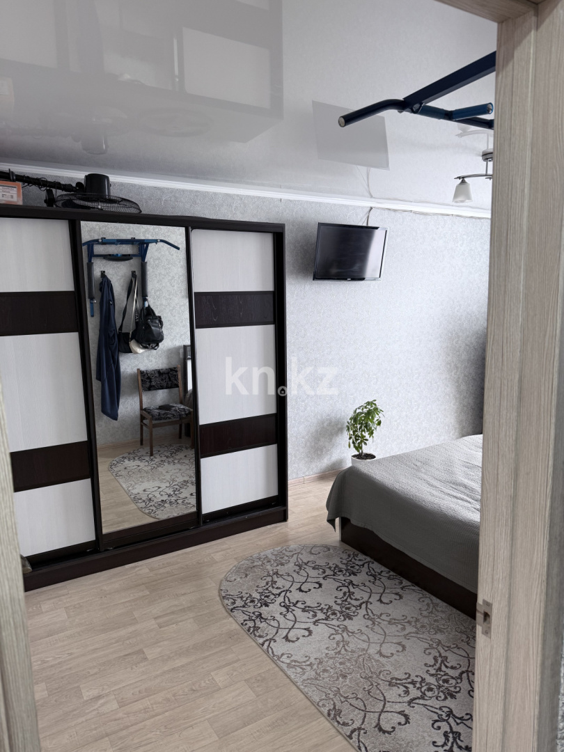 Продажа 3-комнатной квартиры, 62 м² - Продажа квартир в Пришахтинске Караганды фото 4 из 17
