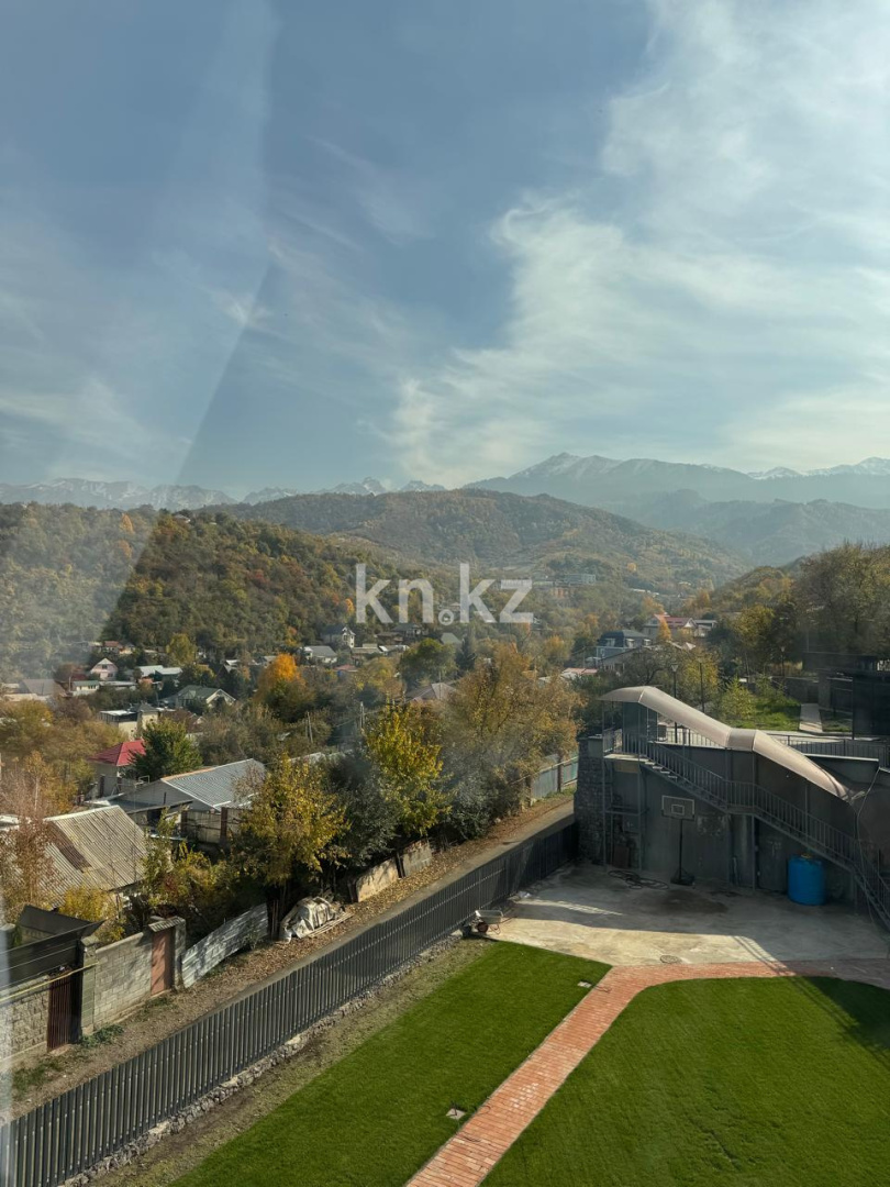 Продажа 4-комнатной квартиры, 230 м² в Алматы - фото 32