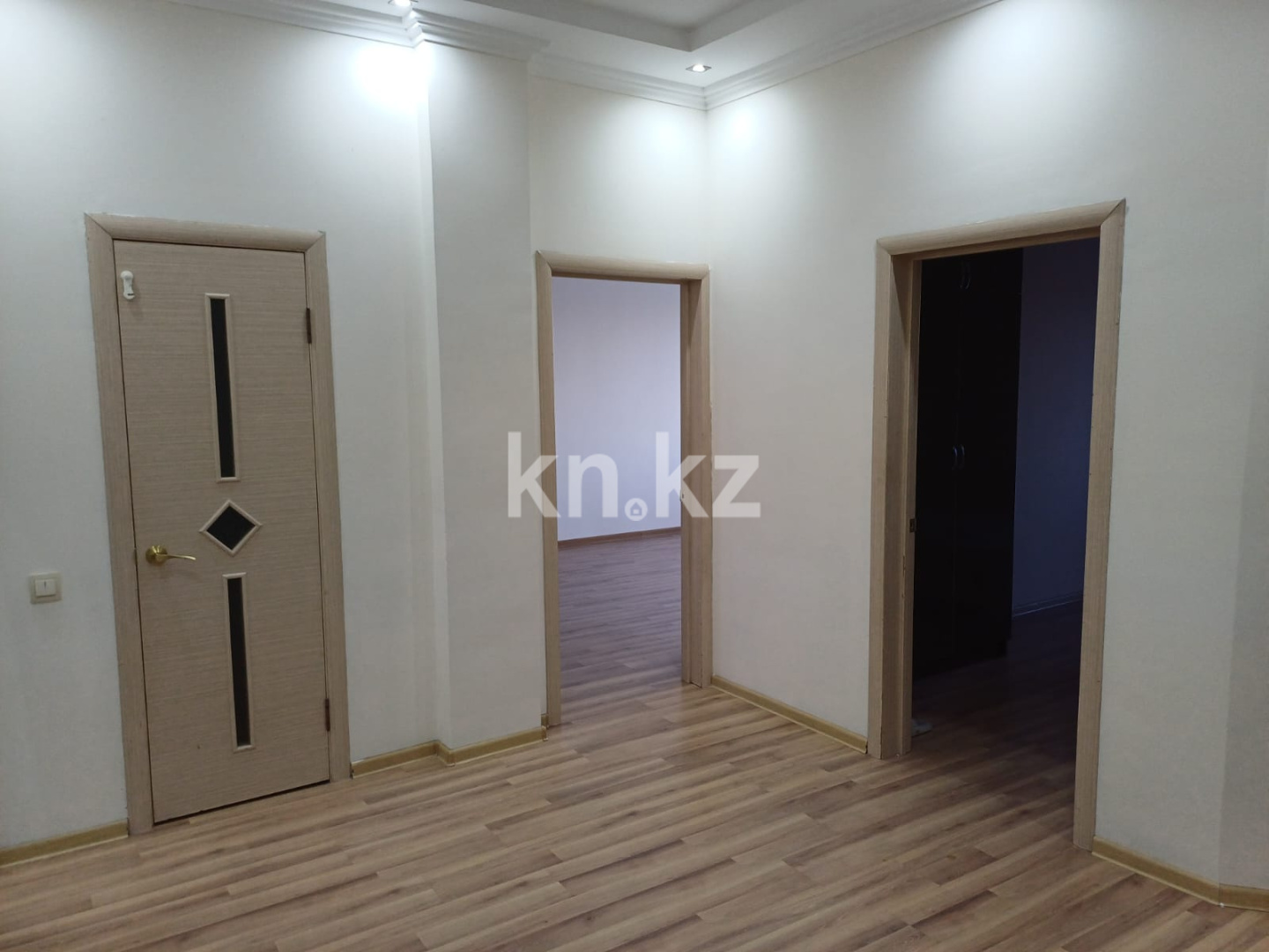 Продажа 2-комнатной квартиры, 79 м², пр. Момышулы, дом  2в - пр. Кошкарбаева в Астане - фото 2