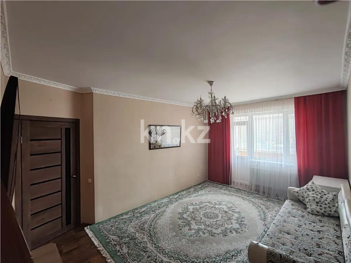 Продажа 3-комнатной квартиры, 80 м², ул. Сарыарка, дом  19 - Продажа  трехкомнатных квартир в Караганде фото 1 из 6