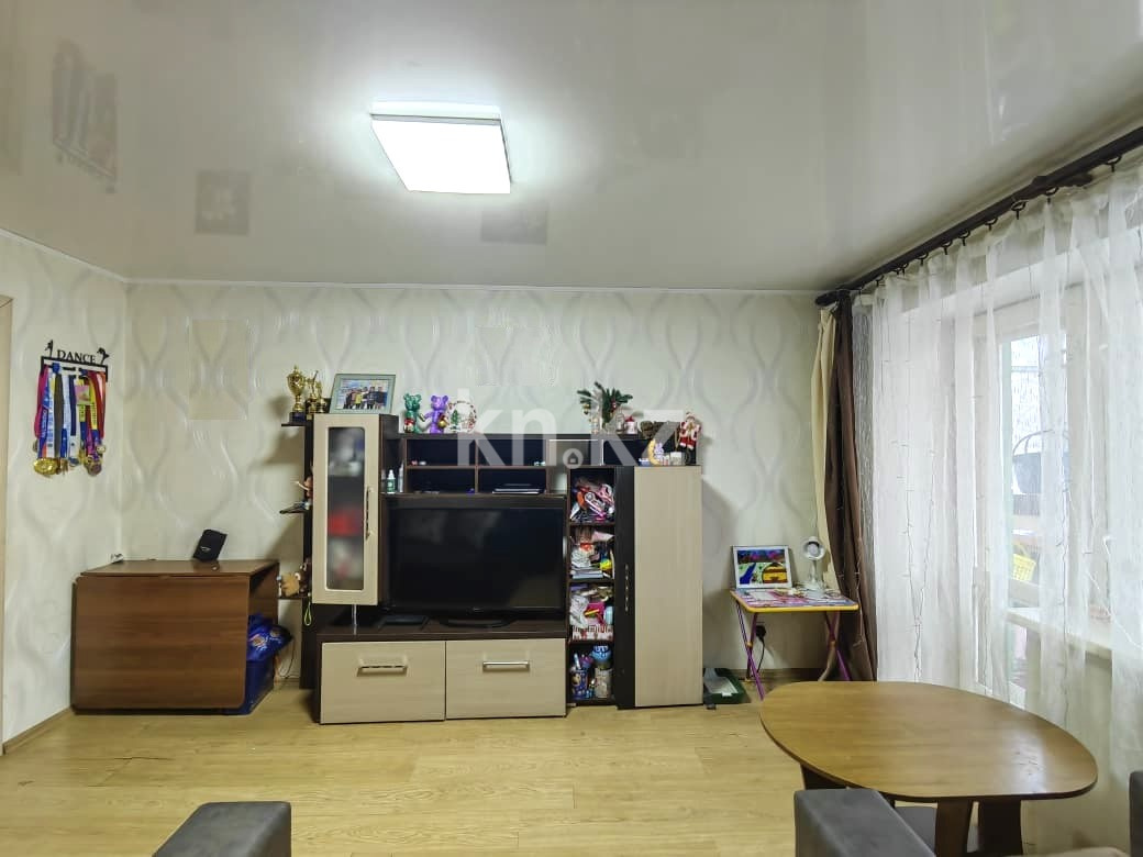 Продажа 2-комнатной квартиры, 41 м², ул. Пичугина, дом  251/1 - Продажа квартир в Караганде с фото фото 3 из 25
