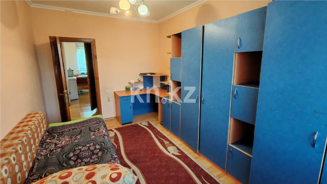 Продажа 4-комнатной квартиры, 75 м², мкр-н Степной-4 - Продажа квартир в Караганде фото 18 из 32