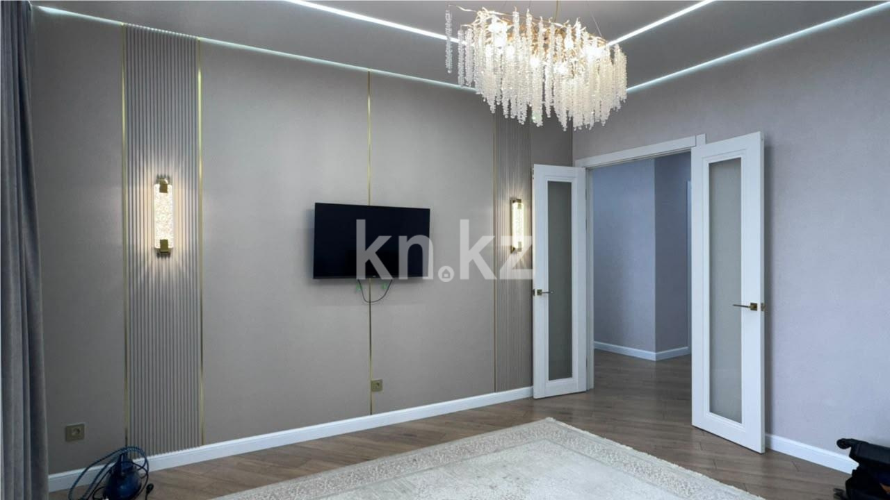 Продажа 3-комнатной квартиры, 90.2 м² - Продажа квартир в Караганде - страница 2 фото 2 из 17