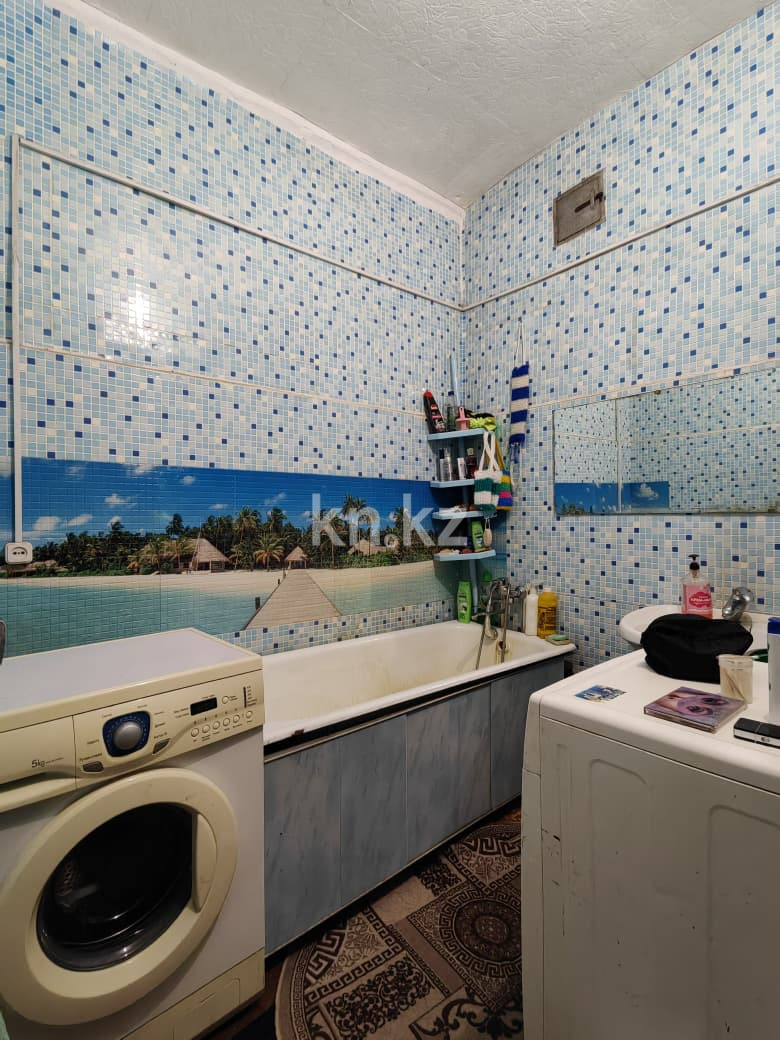 Продажа 2-комнатной квартиры, 65 м² - Продажа двухкомнатных квартир в Караганде - страница 2 фото 16 из 24