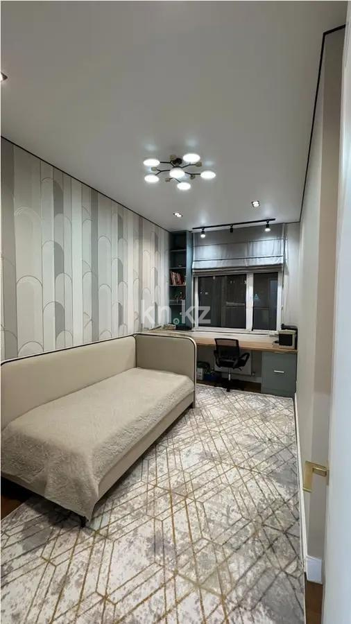 Продажа 4-комнатной квартиры, 100 м², ул. Толе би, дом  16 в Астане - фото 2
