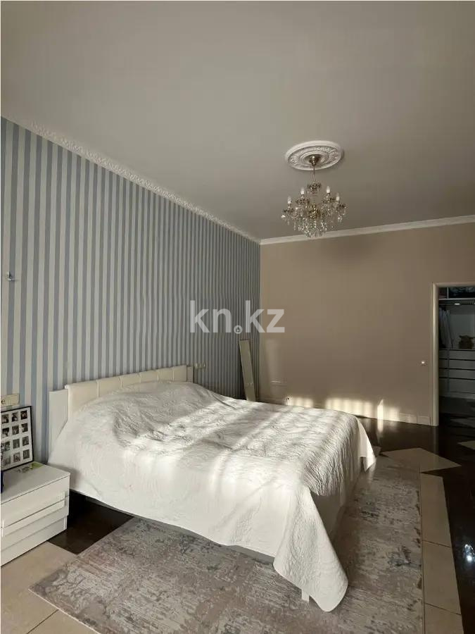 Продажа 5-комнатной квартиры, 190 м² в Алматы - фото 2