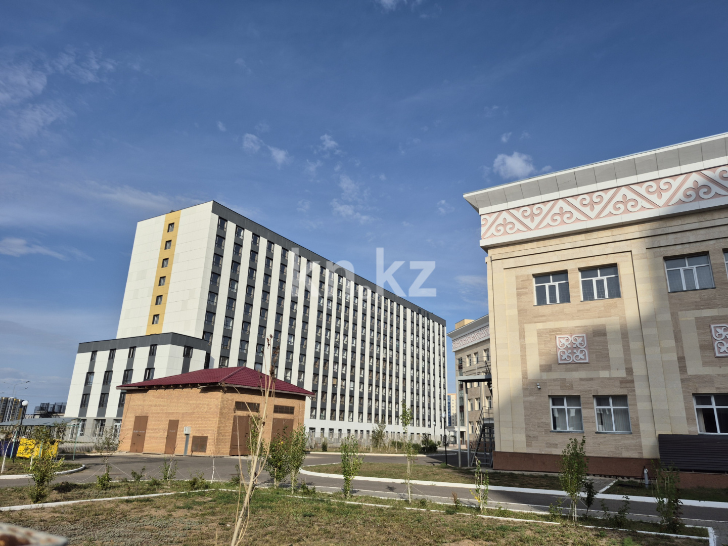 Продажа 2-комнатной квартиры, 38.4 м², ул. Кургальжинское шоссе, дом  37 - ул.Айтматова район КАЗГЮУ в Астане - фото 20