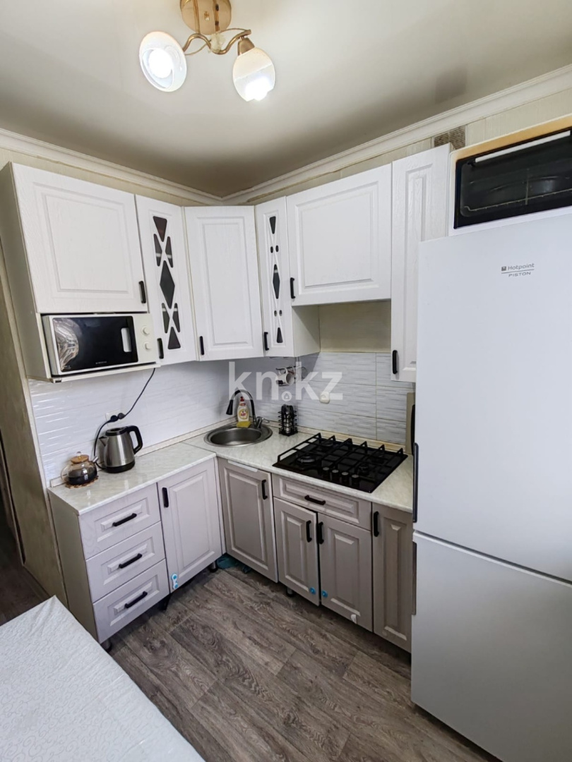 Продажа 3-комнатной квартиры, 48 м² - Продажа трехкомнатных квартир в Караганде фото 8 из 13