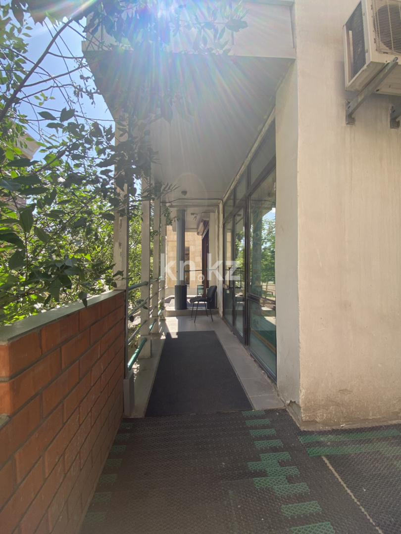 Продажа , 90 м², ул. Бараева - Продажа офисных и торговых помещений в Астане с фото фото 6 из 14