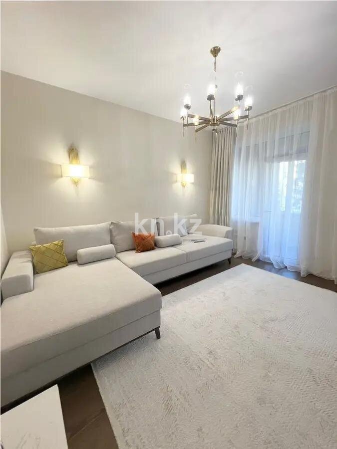 Продажа 4-комнатной квартиры, 140 м² в Астане